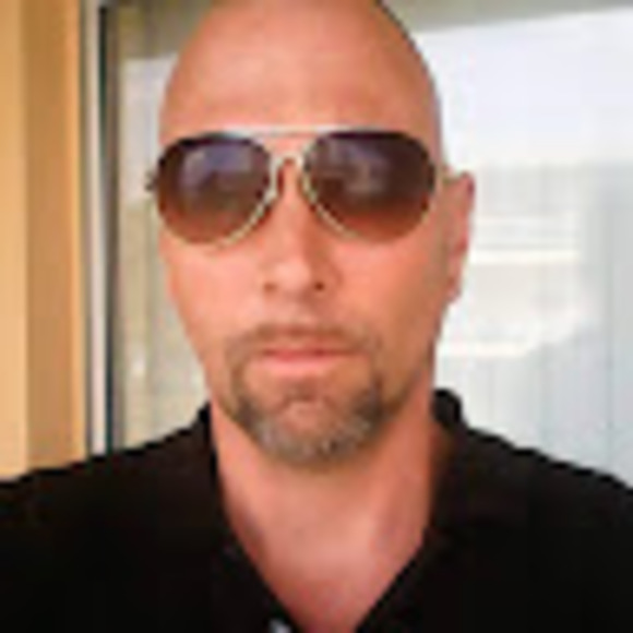 Meet your Posher, Arthur - Picture 1 of 1